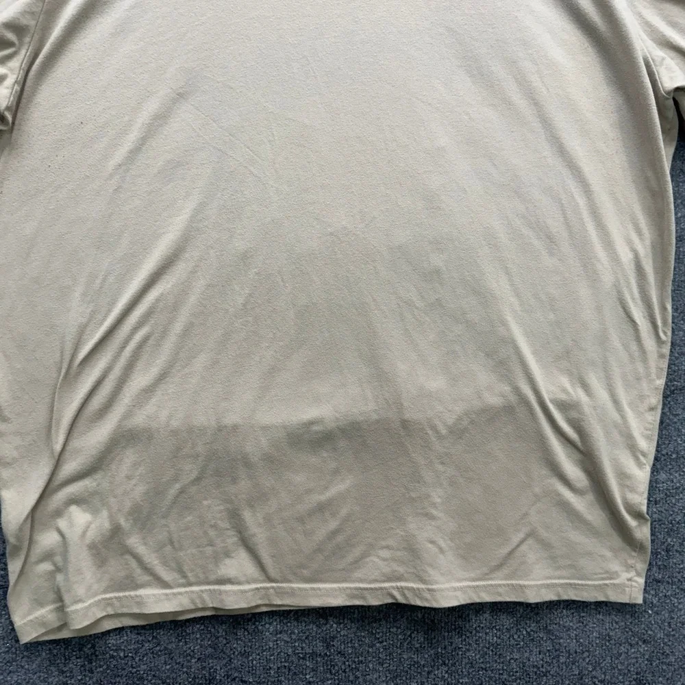 Under Armour T-Shirt Men's Size‎ 3XL Tan Short Sleeve Loose Fit Flag Tee